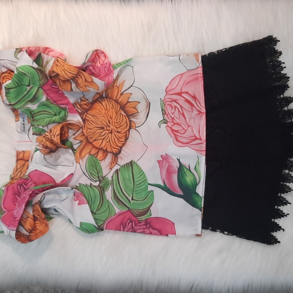 Girls 2pc Boutique Set: Floral Ruffle Top/Black Crochet Lace Shorts-Size Large